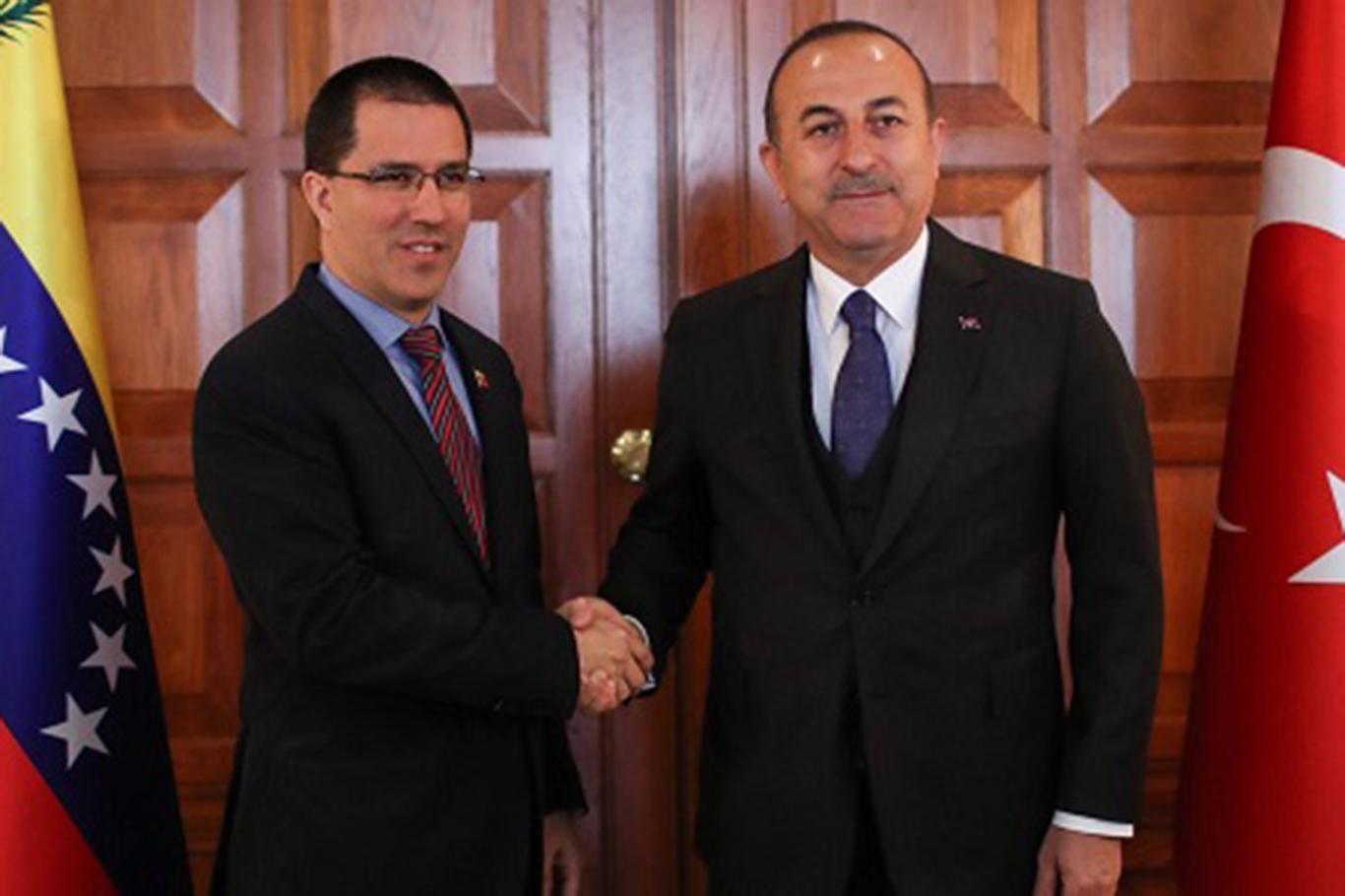 Çavuşoğlu Venezuela Dışişleri Bakanı ile görüştü